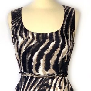 T Tahari Zebra Sheath Dress - linen blend- Size 10
